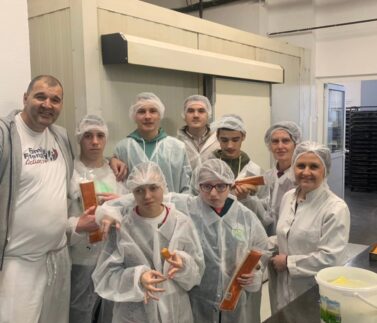 590860231_1421830126610614_8370919805847134615_n