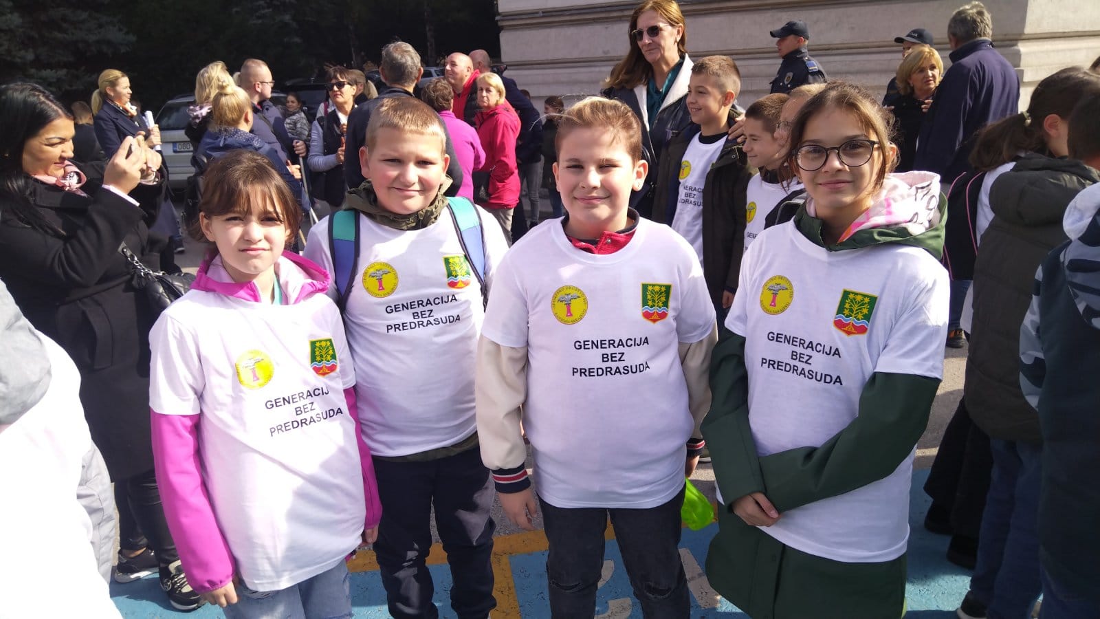 393617191_818847160242250_4738049548971382554_n