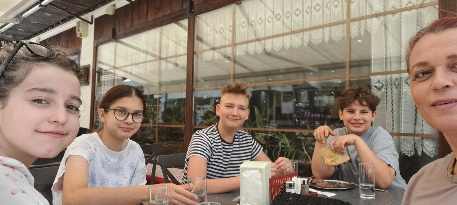 506000209_1270678208392474_560063321773208052_n