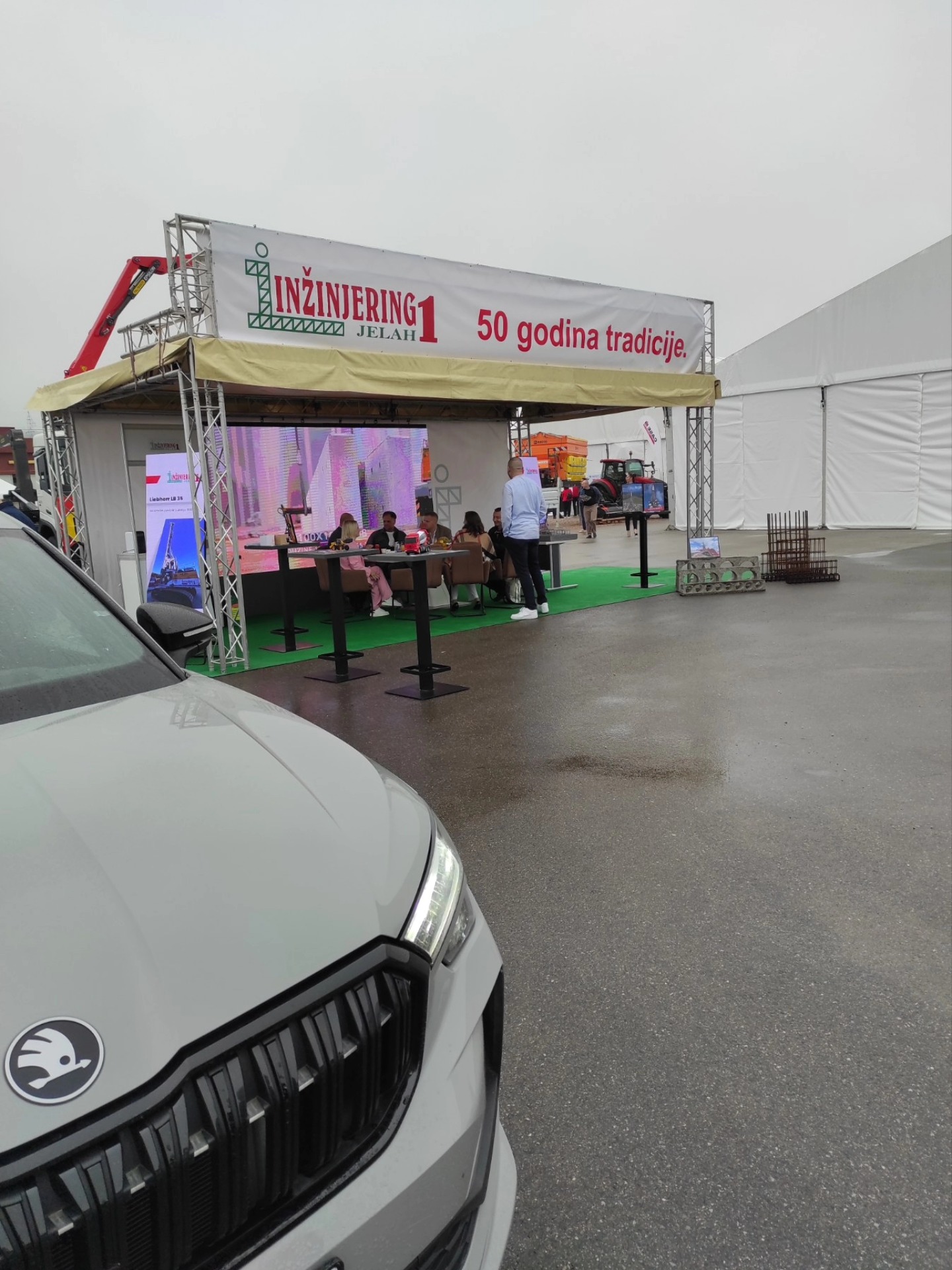 557727976_1370986245028336_5107464388358081528_n